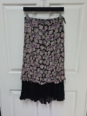 Floral Layered Midi Skirt in Black and Lavender